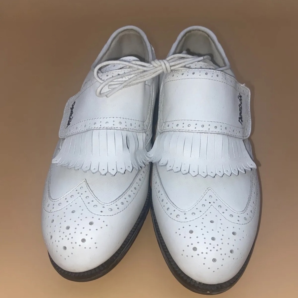 Reebok Greg Norman Wingtip Leather Golf Shoe Hard Spike Men’s Size 7 1/2